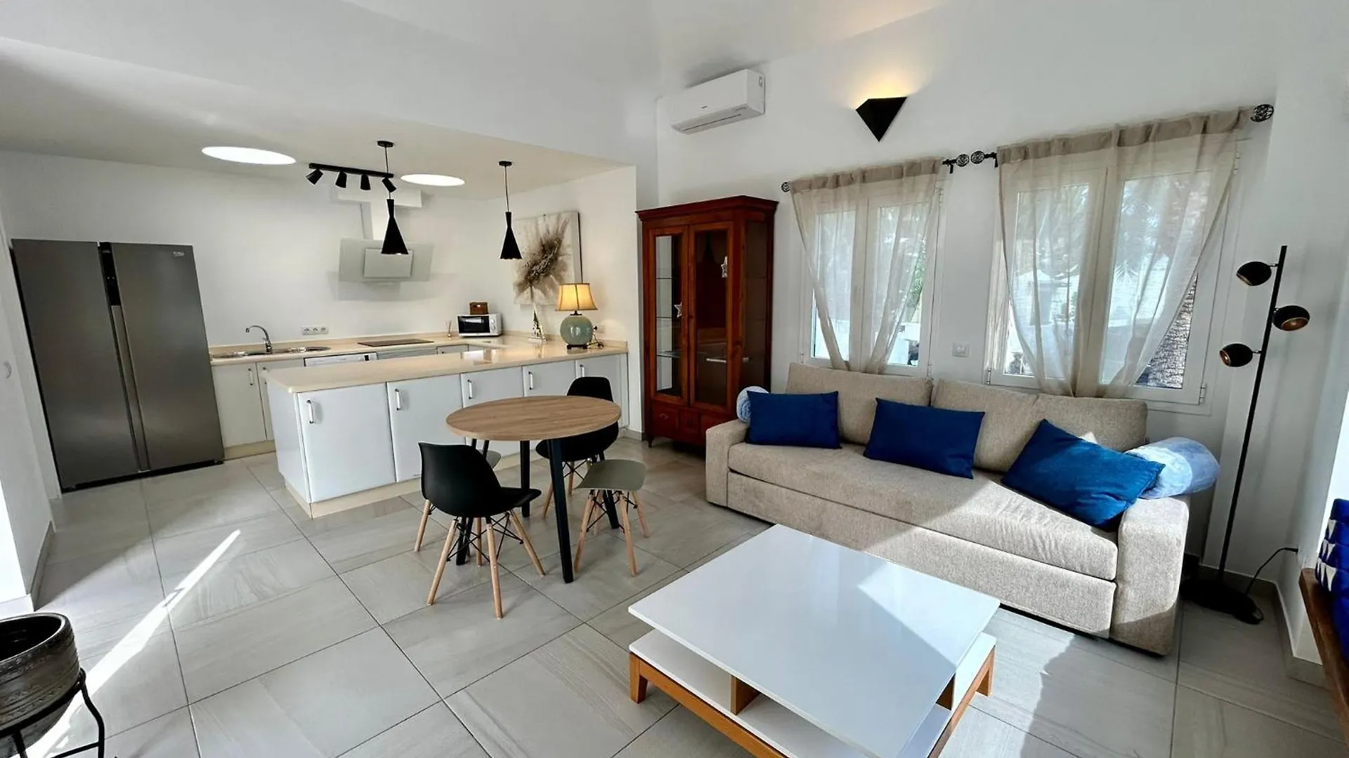 Villa Irene Lanzarote En Costa Teguise En Complejo Con Piscina Comunal 0*,  Spain