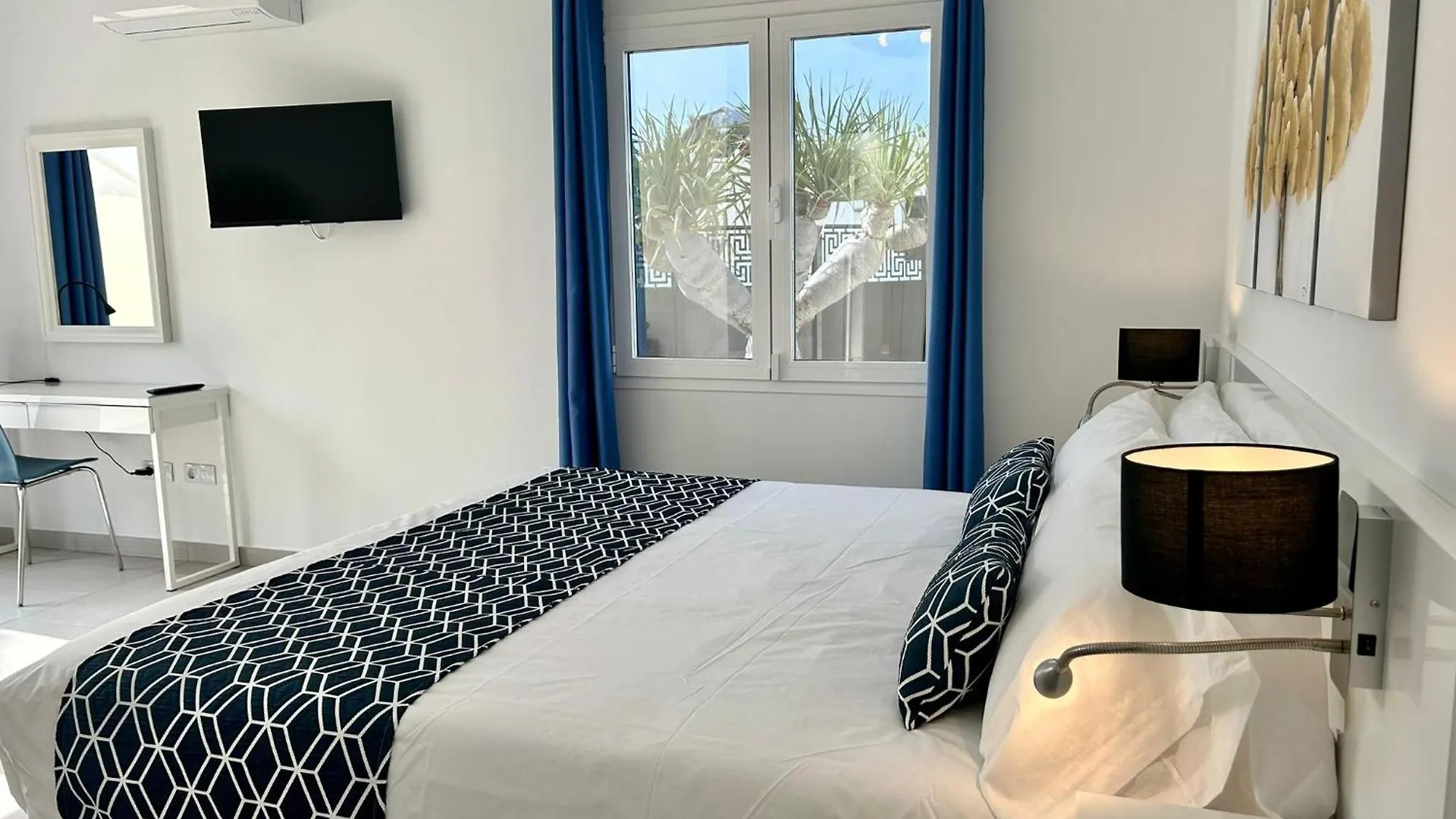 Holiday home Villa Irene Lanzarote En Costa Teguise En Complejo Con Piscina Comunal Spain