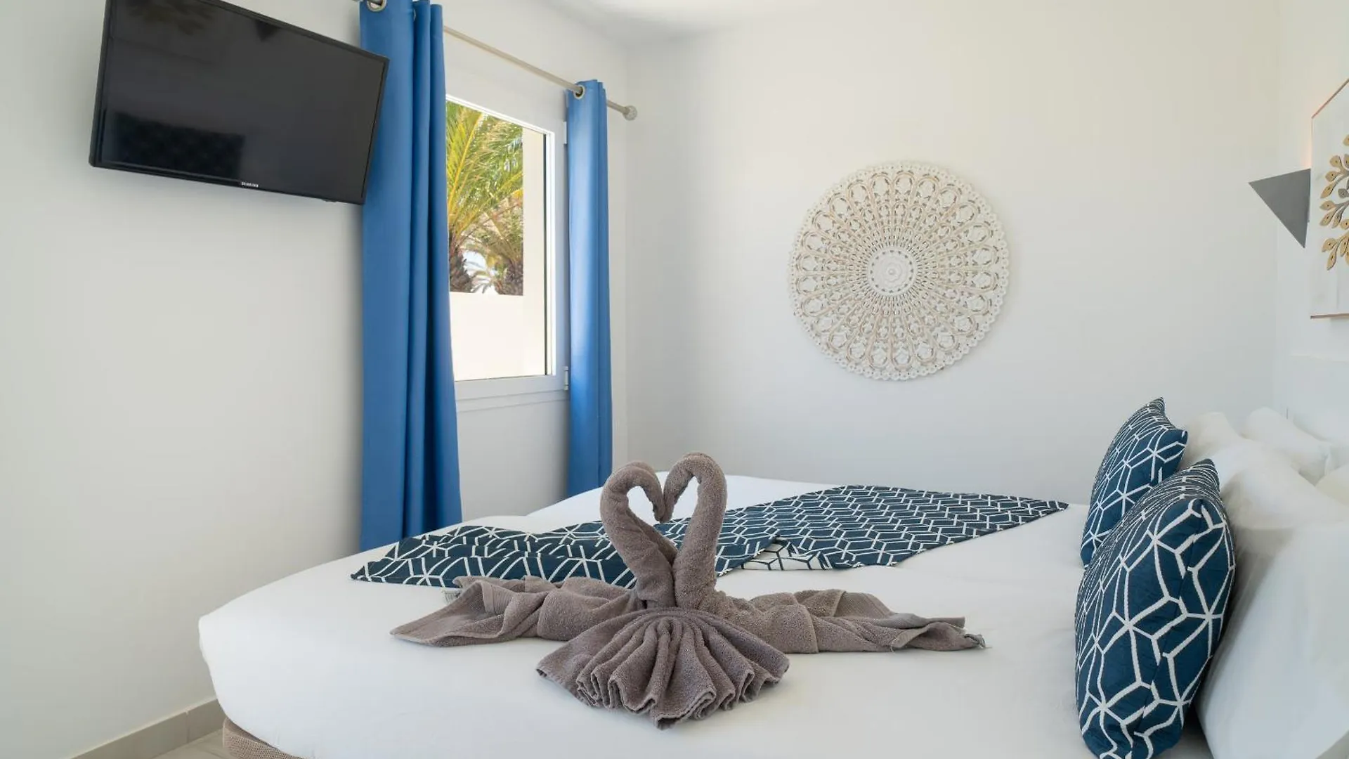 Villa Irene Lanzarote En Costa Teguise En Complejo Con Piscina Comunal Feriehus